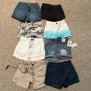 Girls 6-7 shorts slightly worn